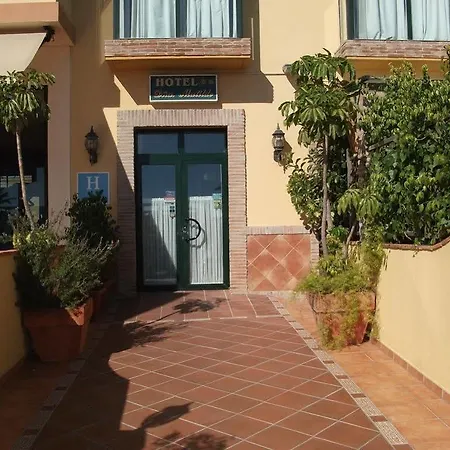 Doña Matilde 2* Estepona