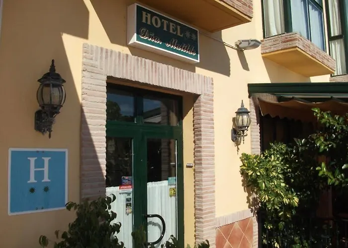 Отель Dona Matilde Эстепона